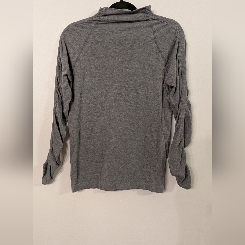 Fabletics Ruched Sleeve Mock Neck Large